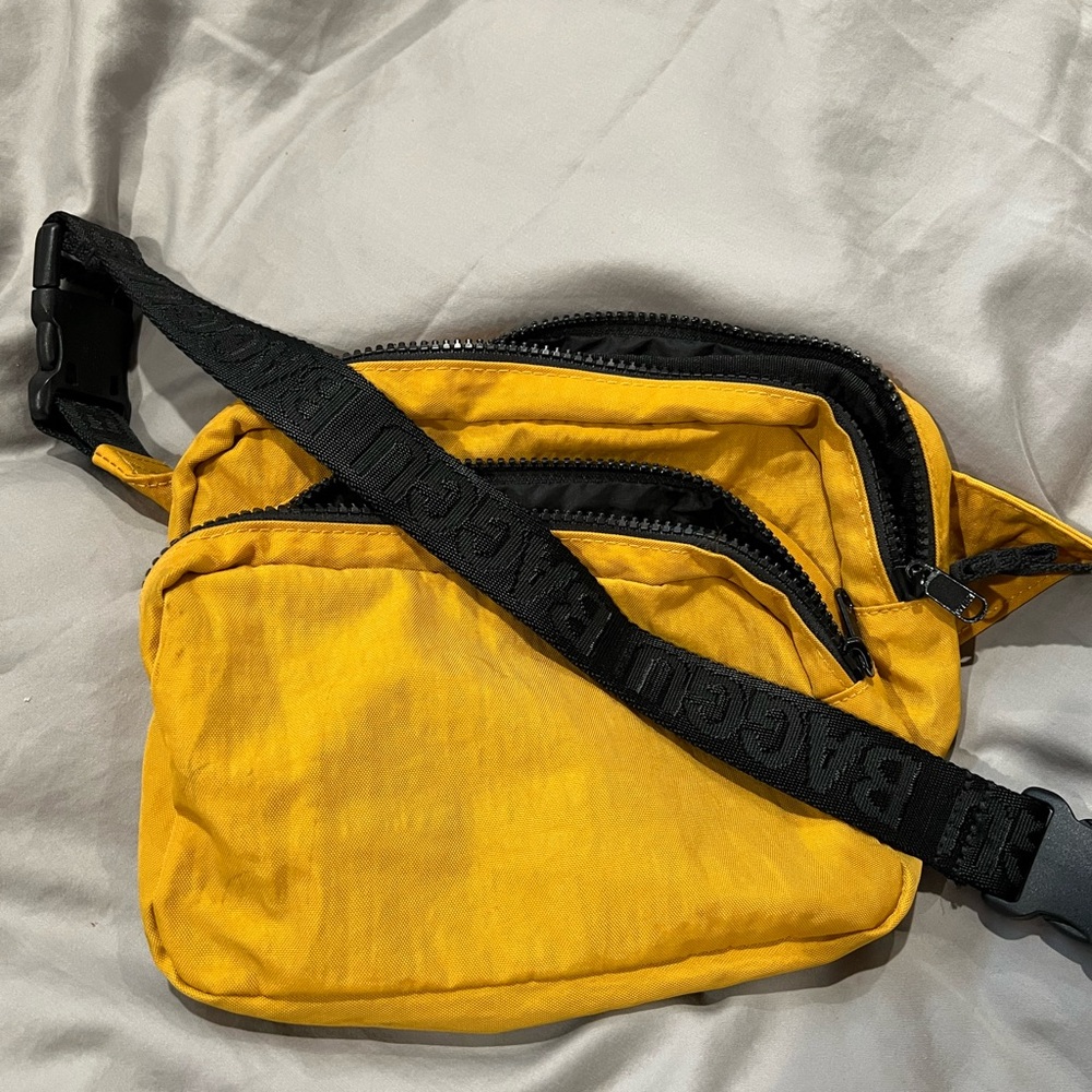 Baggu Yellow Fanny Pack